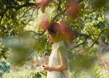 Film still from Borrowed Time with lead actress Lin Dongping