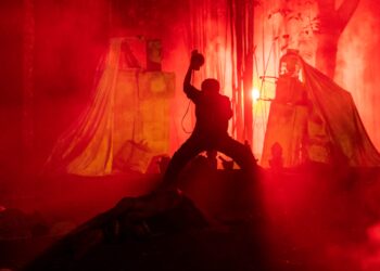 Photo still from Monisme, directed by Riar Rizaldi.