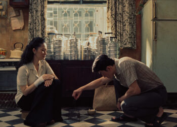 Lien Binh Phat as Khang and Do Thi Hai Yen as Ky Nam.