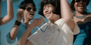 Yui Suzuki in Renoir.