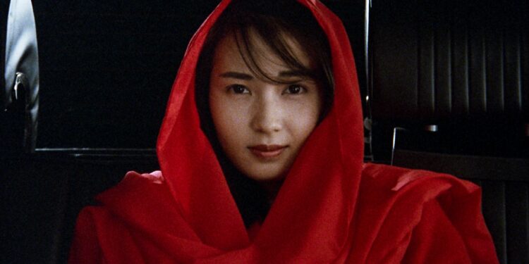 Machiko Washio as Washio Midori in The Red Spectacles